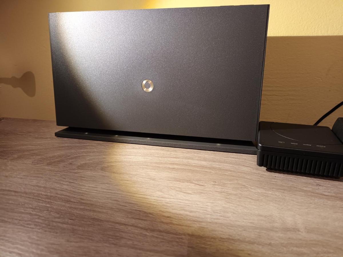 Central 6Th Floor Studio Near Metro & View&200Mbps Athens Ngoại thất bức ảnh